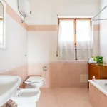 200m From The Sea, With Garden, Pet Friendly Vila
