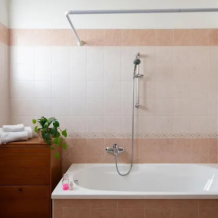 Villa 200m From The Sea, With Garden, Pet Friendly Quartu SantʼElena